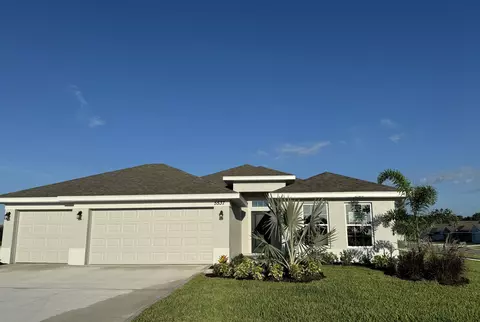 5537 Lugo St, Fort Pierce, FL 34951