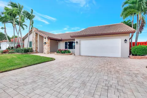 1161 NW 99th Ave, Plantation, FL 33322