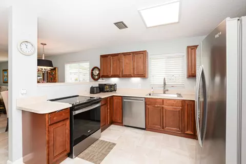 26 Lake Vista Trl #106, Port Saint Lucie, FL 34952