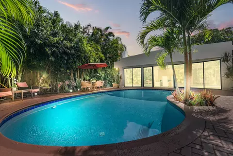 450 NW 14th Ave, Boca Raton, FL 33486