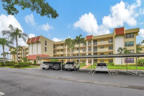 23385 Barwood Ln #202, Boca Raton, FL 33428