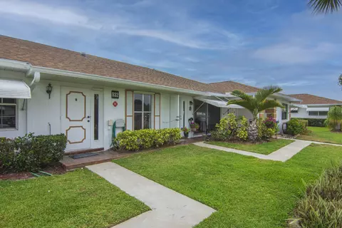 932 Savannas Point Dr #C, Fort Pierce, FL 34982