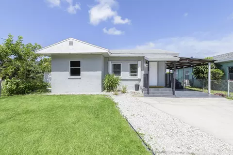 1307 N 21st St, Fort Pierce, FL 34950