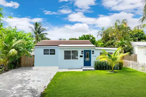2118 Arthur St, Hollywood, FL 33020