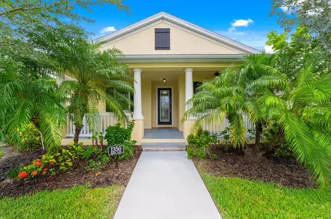 1350 Bunker Ct, Vero Beach, FL 32966