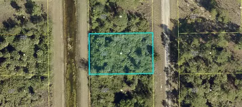 430 Lampion Ave S, Lehigh Acres, FL 33974