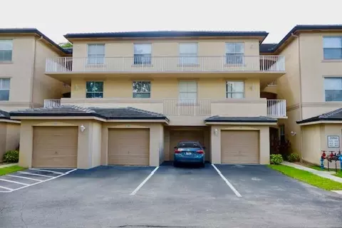2080 Greenview Shores Blvd #419, Wellington, FL 33414