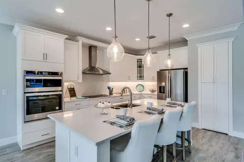 6458 High Pointe Cir, Vero Beach, FL 32967