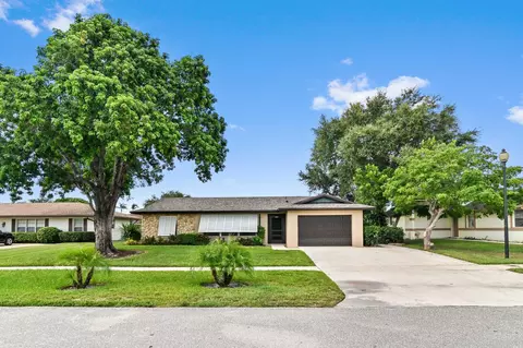 Undisclosed, Lake Worth, FL 33463