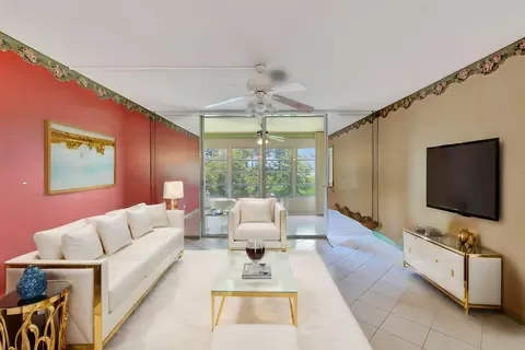 14623 Bonaire #408, Delray Beach, FL 33446