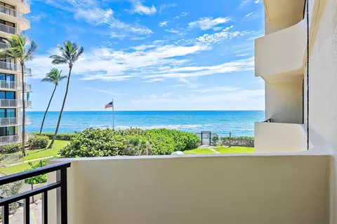 5460 N Ocean Dr #2 D, Singer Island, FL 33404