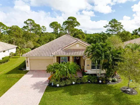 7675 Fieldstone Ranch Sq Sq, Vero Beach, FL 32967