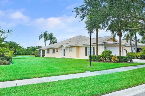 3687 SE Big Bend Ter, Hobe Sound, FL 33455