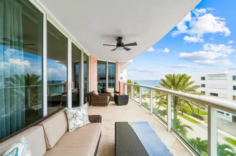 2051 SE 3rd St #505, Deerfield Beach, FL 33441