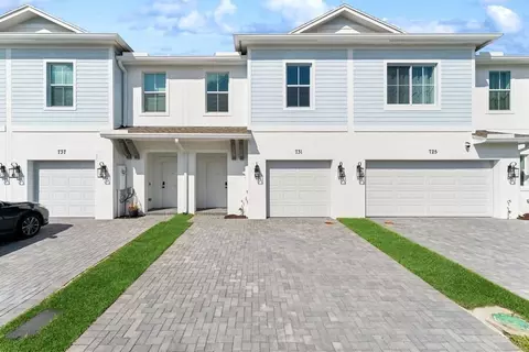 731 NE Hawks Ridge Way NE #1402, Port Saint Lucie, FL 34983