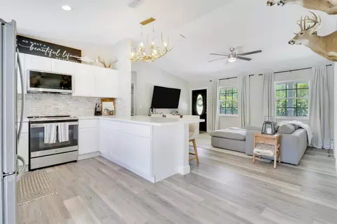 17355 92nd Ln N, The Acreage, FL 33470