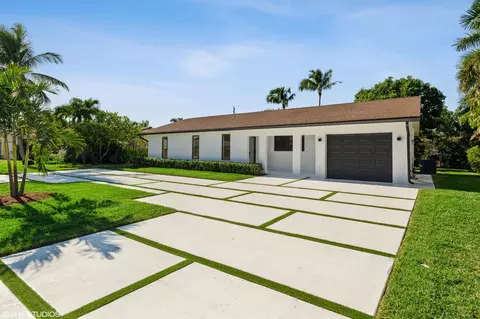 300 NE 26th Ter Ter, Boca Raton, FL 33431