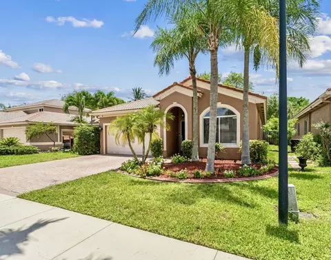 3772 Pebblebrook Ct, Coconut Creek, FL 33073