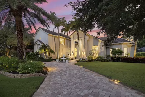 17194 Gulf Pne, Wellington, FL 33414