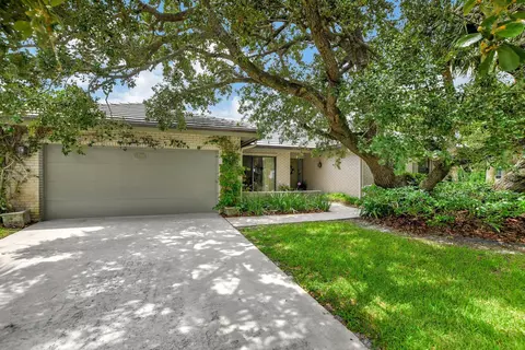 1398 SW 19th St, Boca Raton, FL 33486