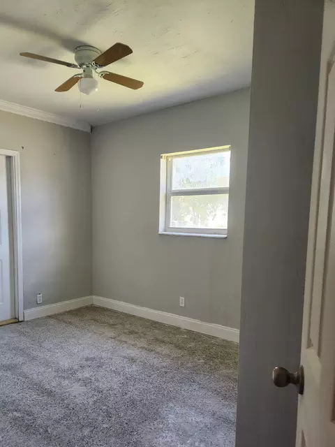 1335 Lee, Delray Beach, FL 33444