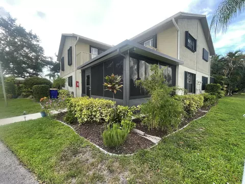7336 SE Jamestown Ter, Hobe Sound, FL 33455