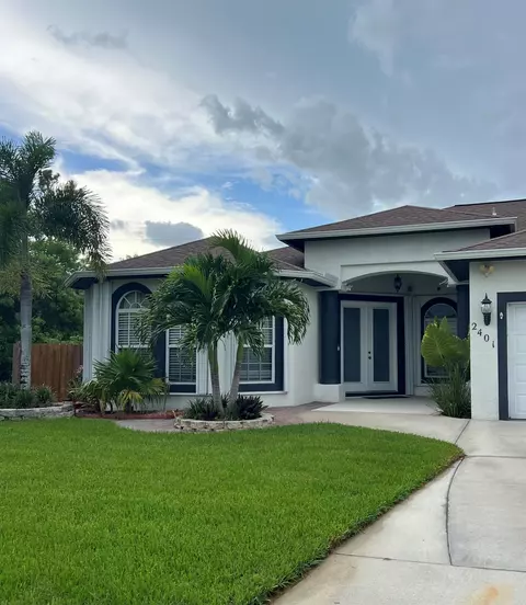 2401 SW Garcia Ave SW, Port Saint Lucie, FL 34953