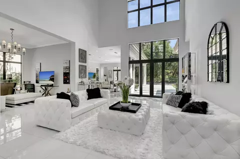 17806 Cadena Dr, Boca Raton, FL 33496