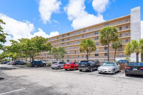 5961 NW 2nd Ave #PH-G, Boca Raton, FL 33487