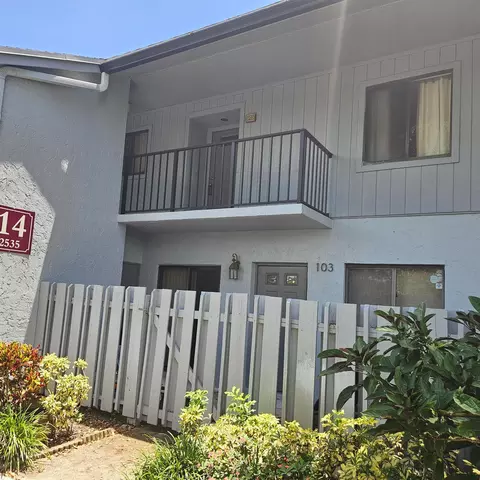 2535 SW 22nd Ave #203, Delray Beach, FL 33445