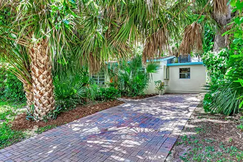 5555 Balfrey Dr, West Palm Beach, FL 33413