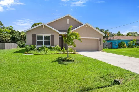 482 SW Eyerly, Port Saint Lucie, FL 34983