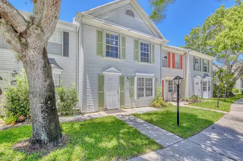 215 Old English Dr, Jupiter, FL 33458