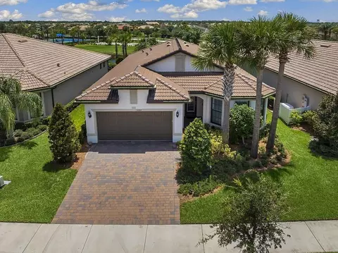 5081 Monroe Cir, Vero Beach, FL 32967