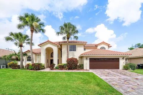 20284 Hacienda Ct, Boca Raton, FL 33498