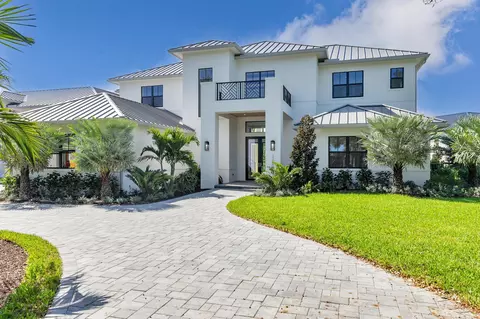 2220 Greenbriar Blvd, Wellington, FL 33414