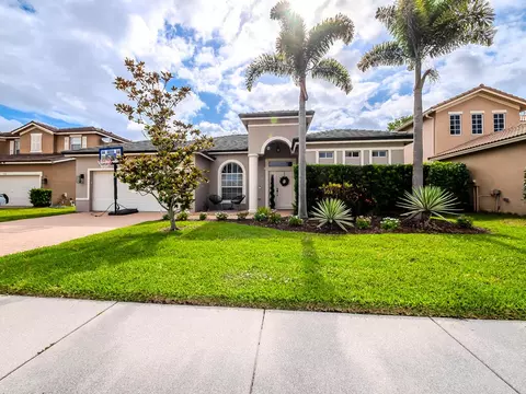 1550 Newhaven Point Ln, West Palm Beach, FL 33411