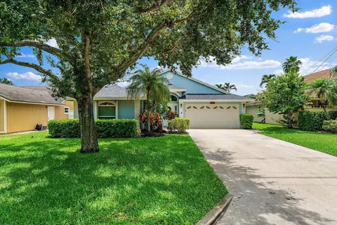 6310 Leslie, Jupiter, FL 33458