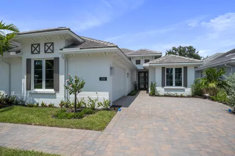 1810 Arawak St, Vero Beach, FL 32967