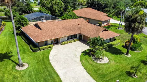 6541 SE Nantucket Ct, Hobe Sound, FL 33455