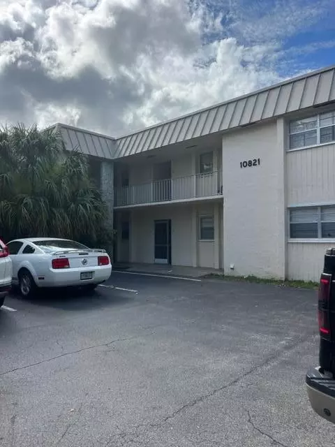 10821 N Military #16, Palm Beach Gardens, FL 33410