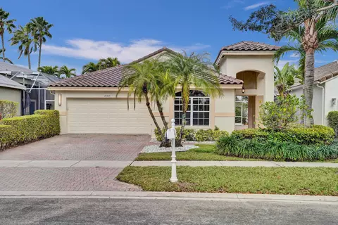 10010 Diamond Lake Dr, Boynton Beach, FL 33437