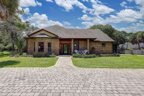5619 Oleander Ave, Fort Pierce, FL 34982