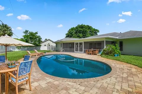 3110 Sherwood Blvd, Delray Beach, FL 33445