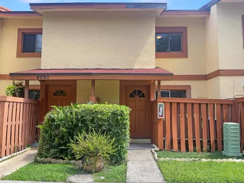 4090 Sierra Ter, Sunrise, FL 33351