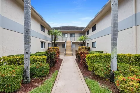 15378 Lakes Of Delray Blvd #2, Delray Beach, FL 33484