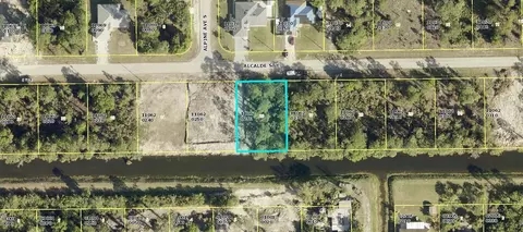 934 Alcalde St E, Lehigh Acres, FL 33974