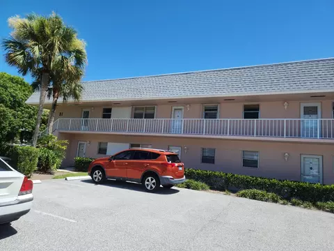 18081 SE Country Club Dr #307, Jupiter, FL 33469