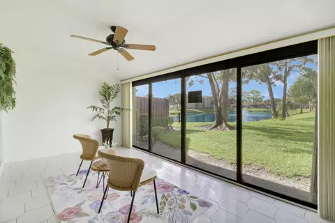 621 Sea Pine Way #I, Greenacres, FL 33415