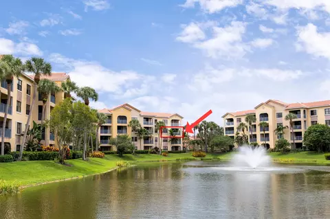 300 Uno Lago Dr #301, Juno Beach, FL 33408